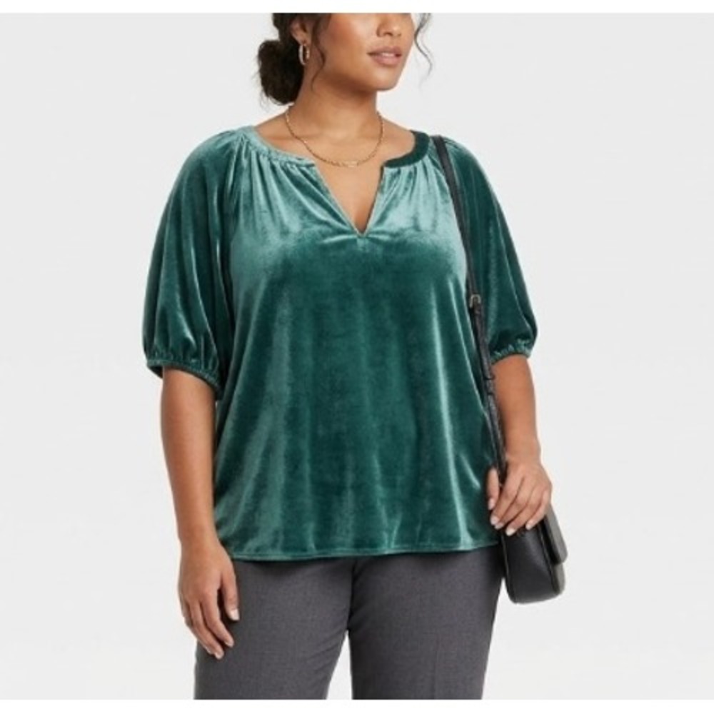 New GAP size XXL Green Velvet Soft Flowy Short Sleeve Stretch Blouse‎ Feminine